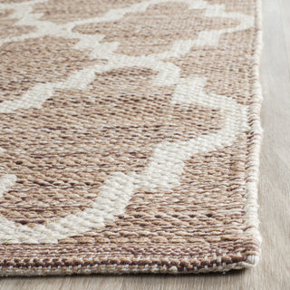 Safavieh Montauk MTK810 Beige/Ivory Area Rug Detail