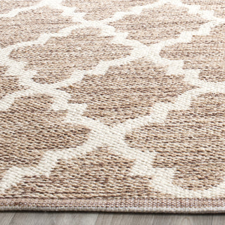 Safavieh Montauk MTK810 Beige/Ivory Area Rug Detail