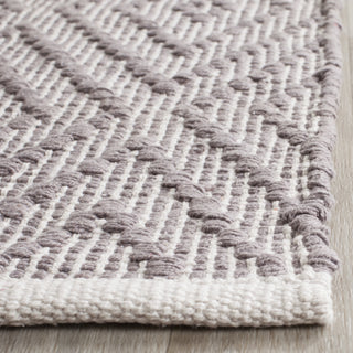 Safavieh Montauk MTK811 Grey/Ivory Area Rug Detail