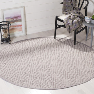 Safavieh Montauk MTK811 Grey/Ivory Area Rug Room Scene