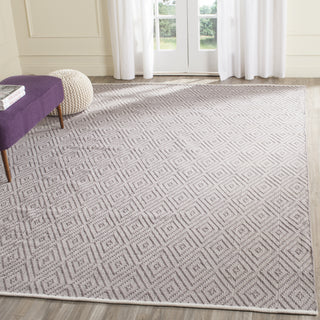 Safavieh Montauk MTK811 Grey/Ivory Area Rug Room Scene