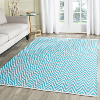 Safavieh Montauk MTK812 Turquoise/Ivory Area Rug Room Scene