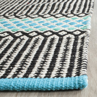 Safavieh Montauk MTK820 Turquoise/Multi Area Rug Detail