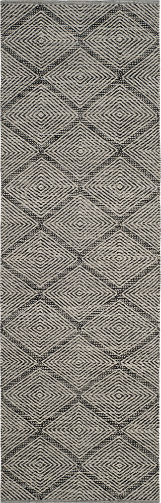 Safavieh Montauk MTK821 Black Area Rug 2' 3'' X 7'