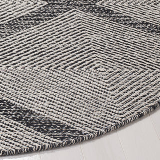 Safavieh Montauk MTK821 Black Area Rug Detail