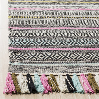 Safavieh Montauk MTK901 Black/Multi Area Rug Detail