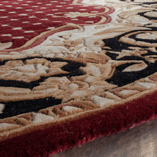 Safavieh Naples Na701 Burgundy/Black Area Rug Detail