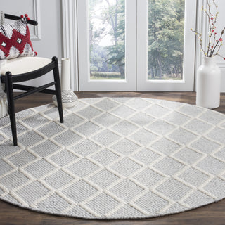 Safavieh Natura NAT310 Silver/Ivory Area Rug Room Scene