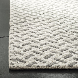 Safavieh Natura NAT401 Grey/Ivory Area Rug Detail