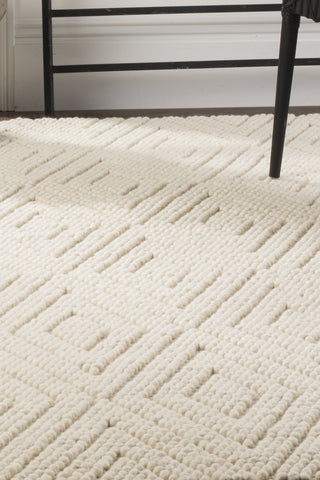 Safavieh Natura NAT623 Ivory Area Rug 