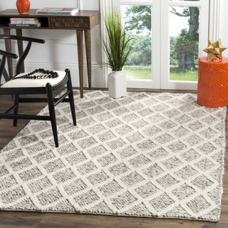 Safavieh Natura NAT711 Ivory/Stone Area Rug Room Scene