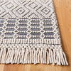 Safavieh Natura NAT852 Ivory/Navy Area Rug Detail