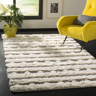 Safavieh Natura NAT950 Ivory/Grey Area Rug Room Scene