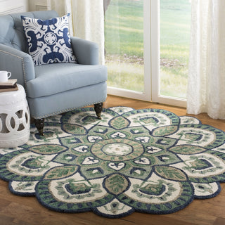 Safavieh Novelty 604 Ivory/Blue Area Rug Room Scene Feature