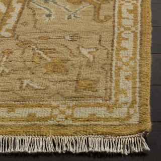 Safavieh Oushak OSH233 Gold/Brown Area Rug Detail