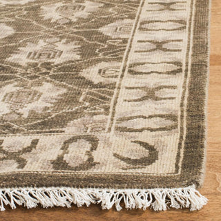 Safavieh Oushak OSH711 Brown Area Rug Detail