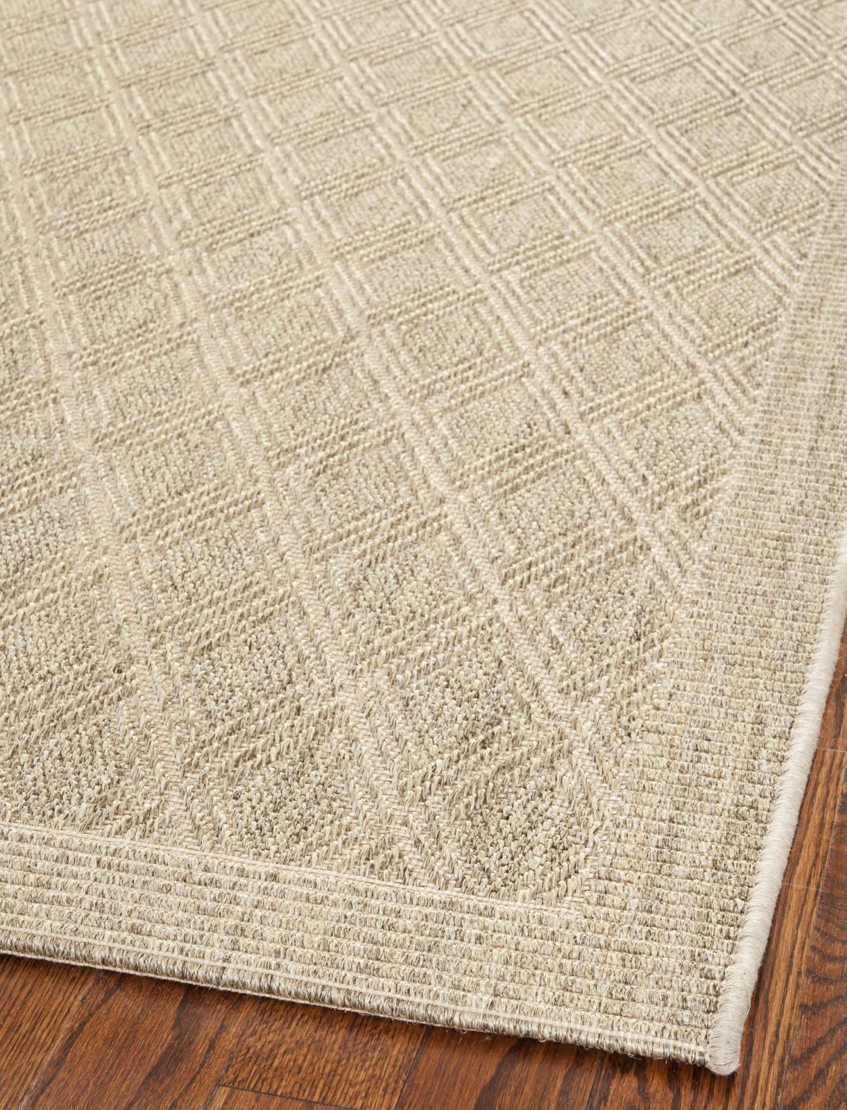 Safavieh Palm Beach PAB351A Sand Area Rug – Incredible Rugs and Decor