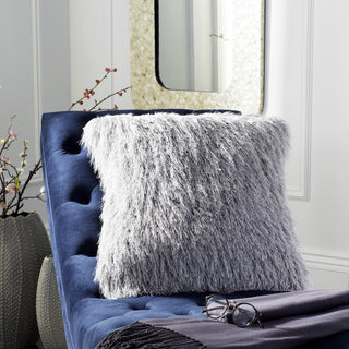 Safavieh Shag Modish Metallic Faux Plush Fur Silver  Feature