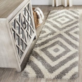 Safavieh Portofino Shag PTS217A Ivory/Grey Area Rug  Feature