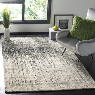 Safavieh Retro RET2770 Black/Light Grey Area Rug 