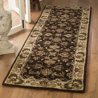 Safavieh Royalty Roy239 Chocolate/Beige Area Rug Room Scene