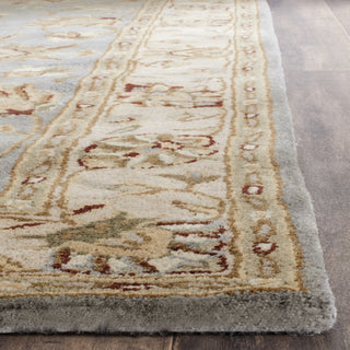 Safavieh Royalty Roy343 Blue/Beige Area Rug Detail