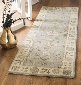 Safavieh Royalty 633 Silver/Cream Area Rug Room Scene Feature