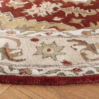 Safavieh Royalty 700 Red/Beige Area Rug Detail