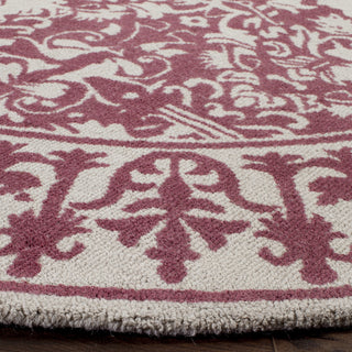 Safavieh Rvt-Restoration Vintage Restoration 103 Silver/Purple Area Rug Detail