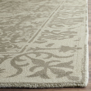 Safavieh Rvt-Restoration Vintage Restoration 103 Light Sage Area Rug Detail