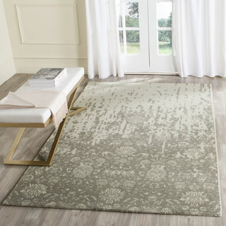 Safavieh Rvt-Restoration Vintage Restoration 104 Light Sage/Grey Area Rug Room Scene Feature