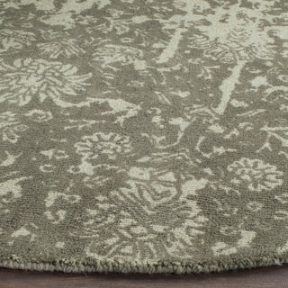 Safavieh Rvt-Restoration Vintage Restoration 104 Light Sage/Grey Area Rug Detail