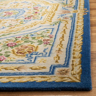 Safavieh Savonnerie 118 Blue/Ivory Area Rug Detail