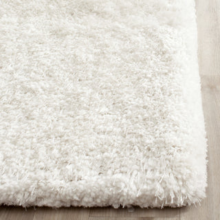 Safavieh Sg-Sbs-South Beach Shag South 562 Snow White Area Rug Detail