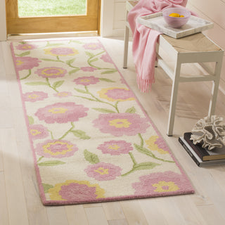 Safavieh Kids Sfk355 Ivory/Pink Area Rug Room Scene Feature