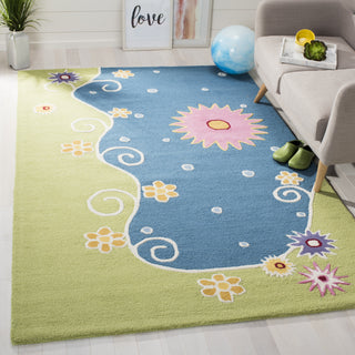 Safavieh Kids Sfk383 Blue/Green Area Rug Room Scene Feature