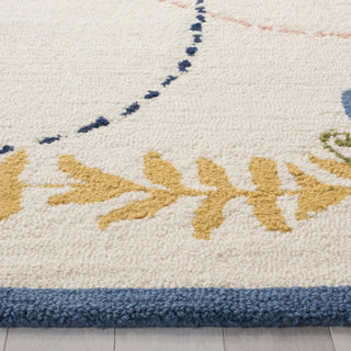 Safavieh Kids Sfk390 Ivory/Blue Area Rug Detail