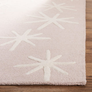 Safavieh Kids 908 Starbursts Pink/Ivory Area Rug Detail