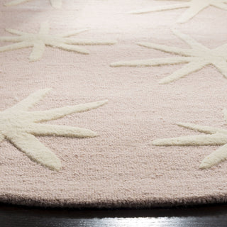 Safavieh Kids 908 Starbursts Pink/Ivory Area Rug Detail