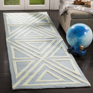 Safavieh Kids 912 Triangles Blue/Ivory Area Rug Room Scene