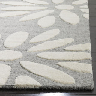 Safavieh Kids 914 Daisy Grey/Ivory Area Rug Detail