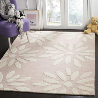 Safavieh Kids 914 Daisy Pink/Ivory Area Rug Room Scene Feature