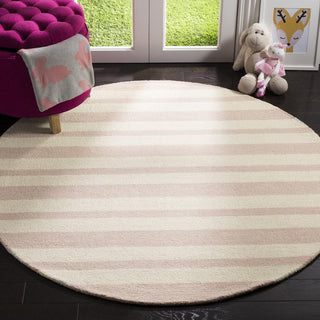 Safavieh Kids 915 Stripe Pink/Ivory Area Rug Room Scene