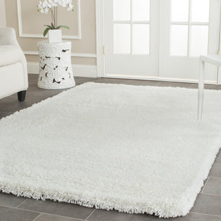 Safavieh Shag Classic White Area Rug Room Scene Feature