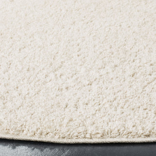 Safavieh New York Shag SG166B Ivory Area Rug Detail Image