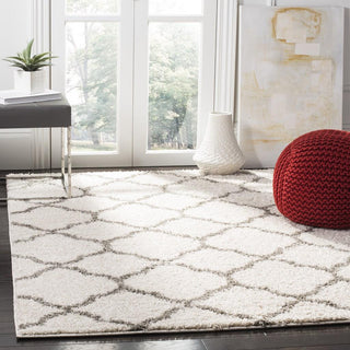 Safavieh New York Shag SG168B Ivory/Grey Area Rug Lifestyle Image Feature