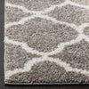 Safavieh New York Shag SG168C Grey/Ivory Area Rug Detail Image