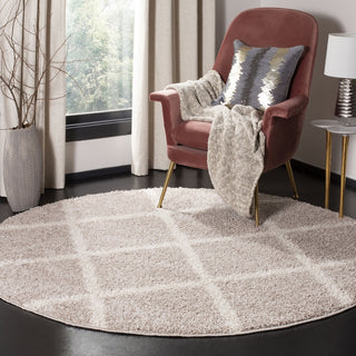 Safavieh New York Shag SG169F Light Grey/Ivory Area Rug Lifestyle Image