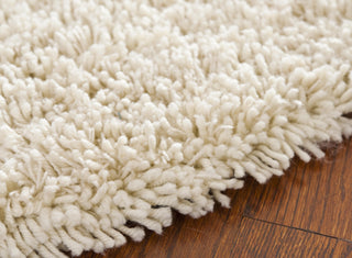 Safavieh Shag Classic Ultra White Area Rug Detail