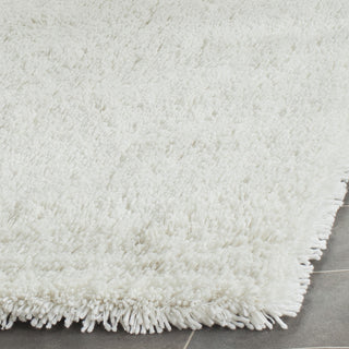 Safavieh Shag Classic Ultra White Area Rug Detail